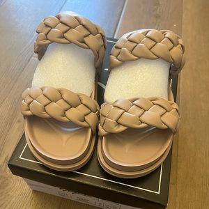 tan double braid sandal